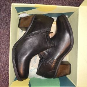 Men's Black Leather Ankle Boots